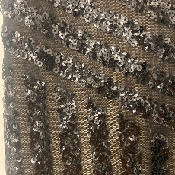 Express black sequin dress - Picture 2 of 3